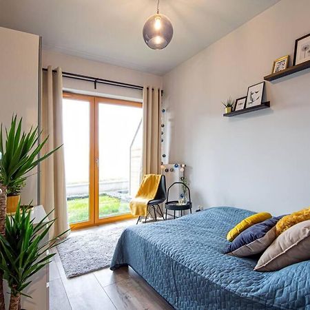 Apartament With Garden Bezplatny Parking !!! Krakow Ngoại thất bức ảnh