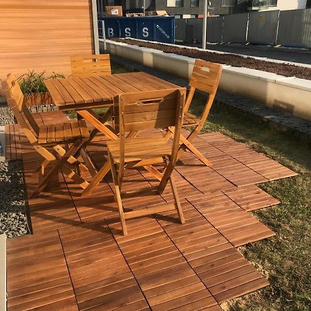 Apartament With Garden Bezplatny Parking !!! Krakow Ngoại thất bức ảnh